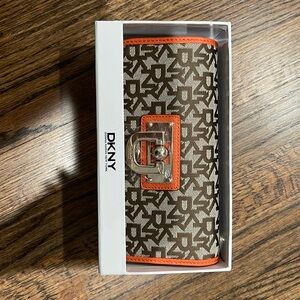 DKNYC wallet NWT orange color